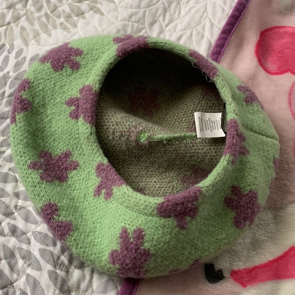 Flower berret - Picture 2 of 3